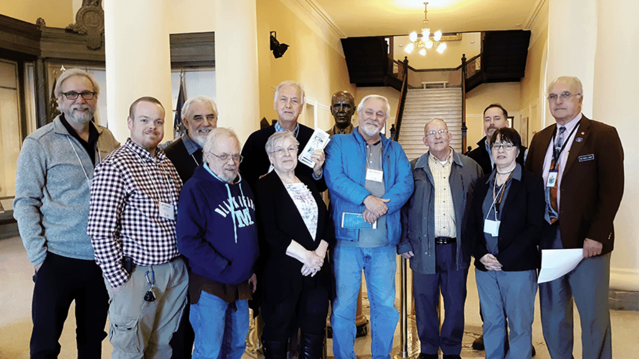 ACM PDX group of people pose for a picture